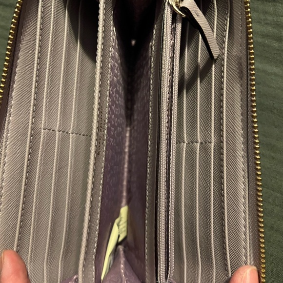 Kate Spade Rabbit Wallet - Picture 2 of 5